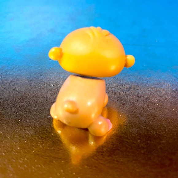 LITTLEST PET SHOP COLLECTIBLE HAMSTER GERBIL TYPE ANIMAL WITH BLUE EYES 1.5” - Picture 3 of 6